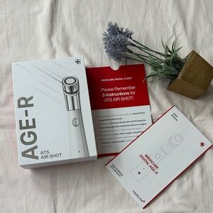 Medicube AGE-R ATS Air Shot Device